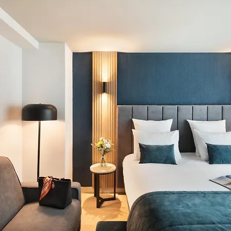 Hotel The Originals City, Manche-océan, Centre Vannes