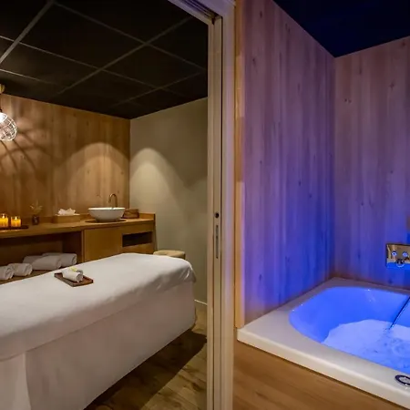 & Le Maury, Vannes, The Originals Boutique 4* فان